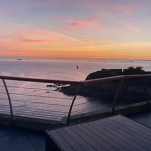 https://lexception-terrasse-vue-mer-haut-de-gamme.inbrittany.com