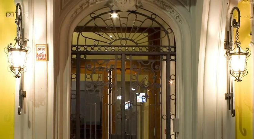 Hotel Majestic Lourdes 3*,
